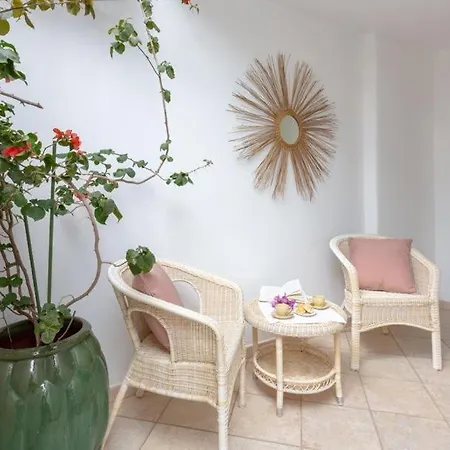 La Casa Del Sole E Del Mare קאלה ליברוטו