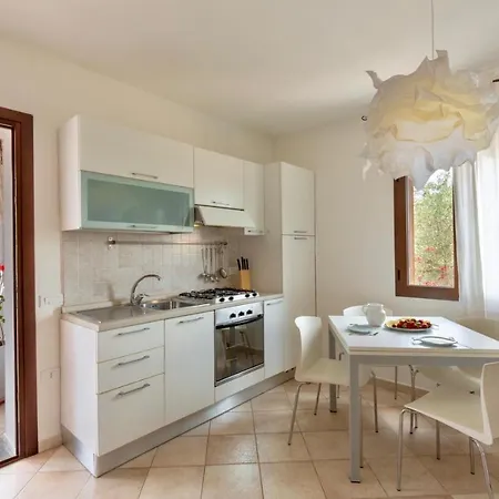 Apartment La Casa Del Sole E Del Mare Cala Liberotto